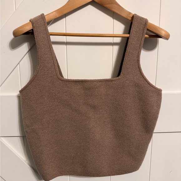 Abercrombie & Fitch Tops - Abercrombie & Fitch Brown Square Neck Tank Top Women’s XL